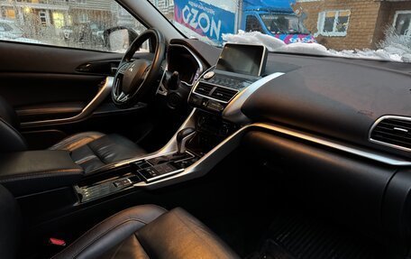 Mitsubishi Eclipse Cross, 2018 год, 1 800 000 рублей, 7 фотография