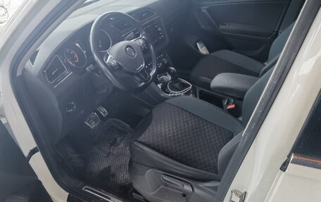 Volkswagen Tiguan II, 2020 год, 2 500 000 рублей, 15 фотография