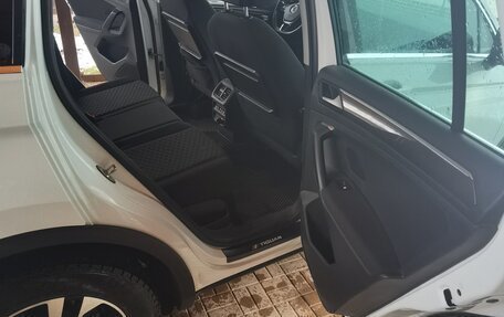 Volkswagen Tiguan II, 2020 год, 2 500 000 рублей, 11 фотография