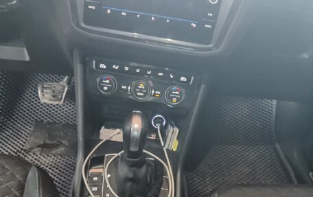 Volkswagen Tiguan II, 2020 год, 2 500 000 рублей, 18 фотография