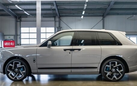 Rolls-Royce Cullinan, 2025 год, 49 590 040 рублей, 4 фотография