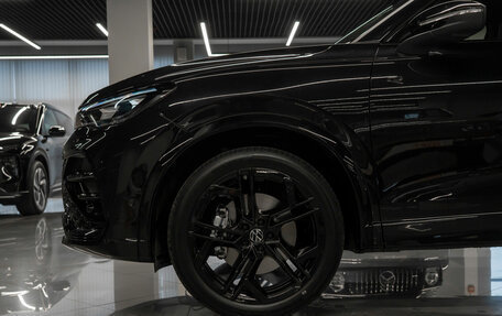 Volkswagen Tiguan, 2025 год, 5 300 000 рублей, 28 фотография