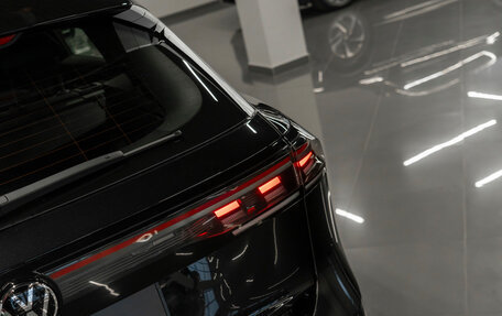 Volkswagen Tiguan, 2025 год, 5 300 000 рублей, 30 фотография