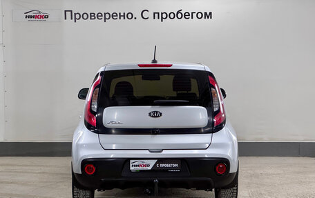 KIA Soul II рестайлинг, 2018 год, 1 297 000 рублей, 5 фотография