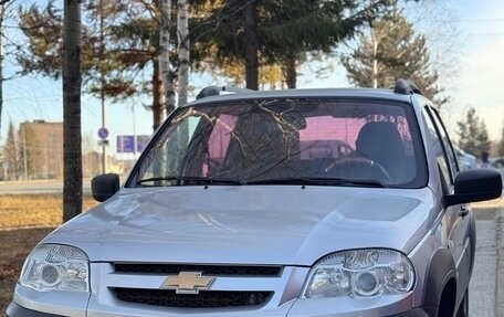 Chevrolet Niva I рестайлинг, 2016 год, 650 000 рублей, 12 фотография