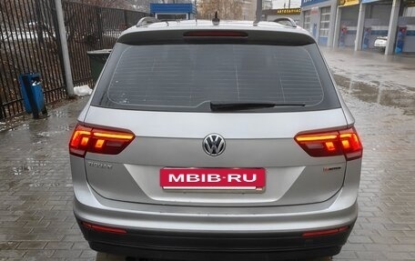 Volkswagen Tiguan II, 2019 год, 1 850 000 рублей, 3 фотография