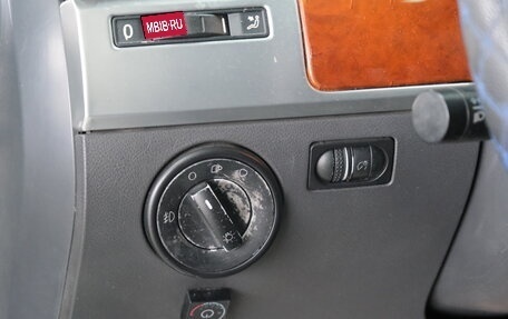 Volkswagen Touareg III, 2005 год, 1 489 000 рублей, 11 фотография