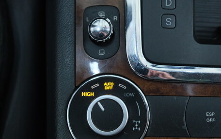 Volkswagen Touareg III, 2005 год, 1 489 000 рублей, 21 фотография