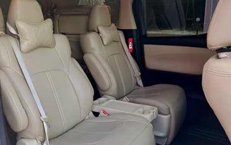 Toyota Alphard III, 2017 год, 3 550 000 рублей, 20 фотография