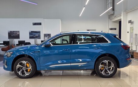 Audi e-tron I, 2023 год, 5 350 000 рублей, 4 фотография