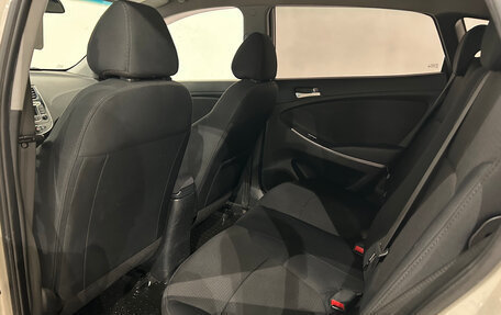 Hyundai Solaris II рестайлинг, 2016 год, 949 000 рублей, 10 фотография