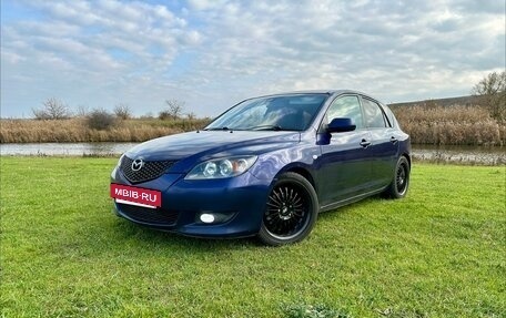 Mazda Axela, 2005 год, 460 000 рублей, 2 фотография