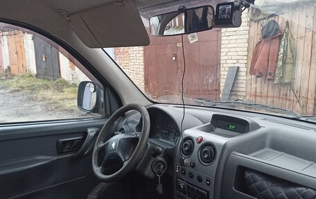 Peugeot Partner II рестайлинг 2, 2008 год, 410 000 рублей, 23 фотография