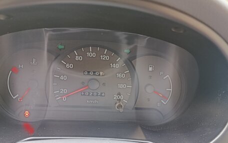 Hyundai Accent II, 2001 год, 385 000 рублей, 13 фотография