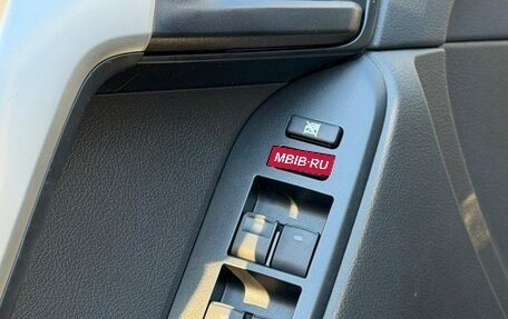 Toyota Land Cruiser Prado 150 рестайлинг 2, 2021 год, 5 850 000 рублей, 13 фотография