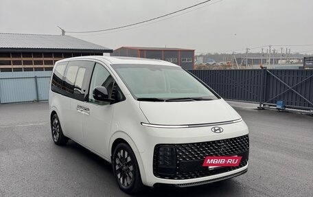 Hyundai Staria, 2022 год, 5 850 000 рублей, 8 фотография