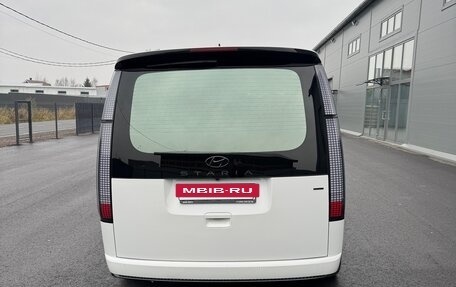 Hyundai Staria, 2022 год, 5 850 000 рублей, 6 фотография