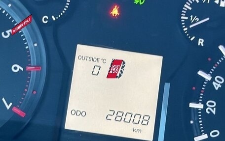 Toyota Land Cruiser Prado 150 рестайлинг 2, 2021 год, 5 850 000 рублей, 10 фотография