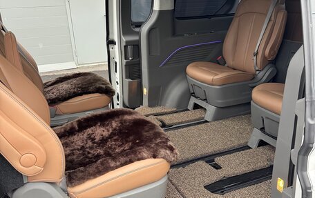 Hyundai Staria, 2022 год, 5 850 000 рублей, 27 фотография