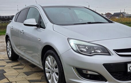 Opel Astra J, 2013 год, 680 000 рублей, 9 фотография