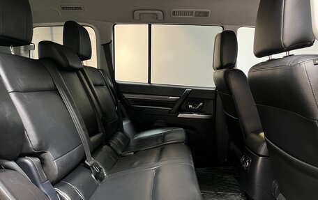 Mitsubishi Pajero IV, 2012 год, 1 675 000 рублей, 17 фотография