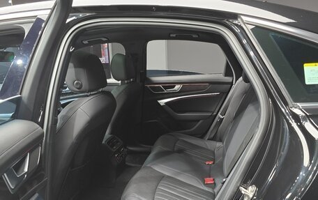 Audi A6, 2021 год, 3 650 000 рублей, 13 фотография