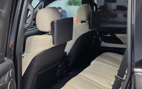 Lexus LX III, 2018 год, 8 500 000 рублей, 28 фотография