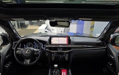 Lexus LX III, 2018 год, 8 500 000 рублей, 17 фотография