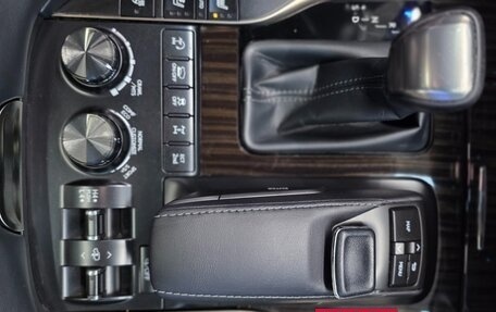 Lexus LX III, 2018 год, 8 500 000 рублей, 27 фотография