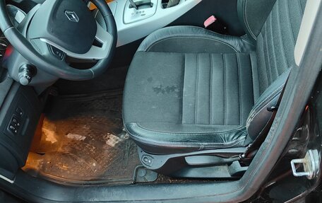 Renault Laguna III рестайлинг, 2008 год, 665 000 рублей, 32 фотография