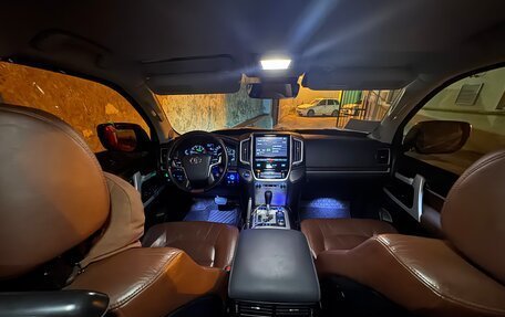 Toyota Land Cruiser 200, 2016 год, 4 900 000 рублей, 9 фотография