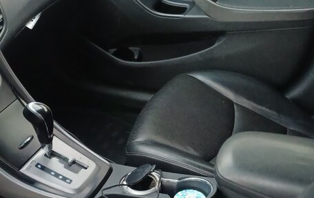 Hyundai Avante, 2013 год, 1 000 000 рублей, 2 фотография