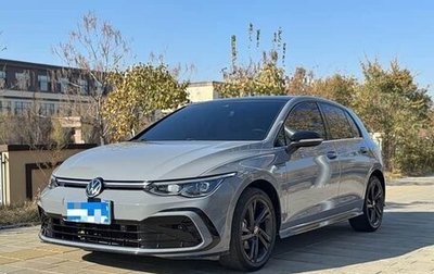 Volkswagen Golf VIII, 2021 год, 2 420 000 рублей, 1 фотография