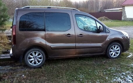 Peugeot Partner II рестайлинг 2, 2014 год, 830 000 рублей, 4 фотография