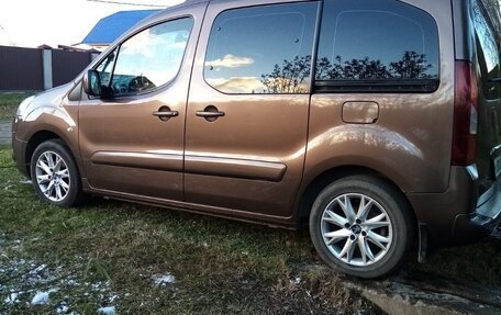 Peugeot Partner II рестайлинг 2, 2014 год, 830 000 рублей, 6 фотография