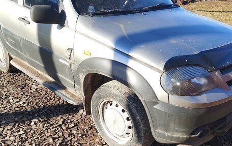 Chevrolet Niva I рестайлинг, 2009 год, 450 000 рублей, 2 фотография