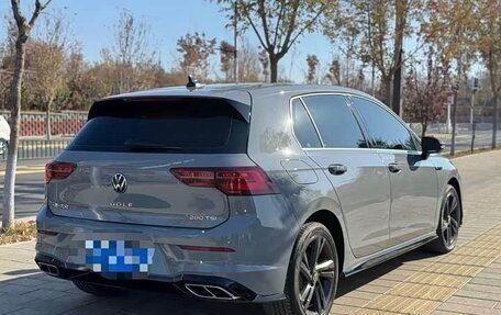 Volkswagen Golf VIII, 2021 год, 2 420 000 рублей, 12 фотография
