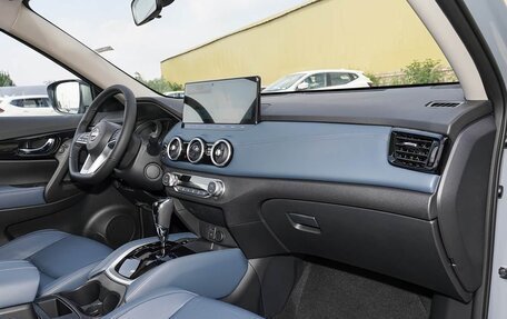 Nissan X-Trail, 2025 год, 2 990 000 рублей, 10 фотография