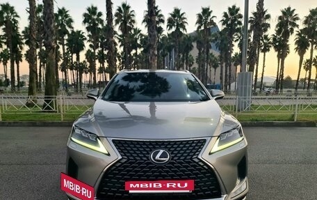 Lexus RX IV рестайлинг, 2020 год, 4 800 000 рублей, 10 фотография