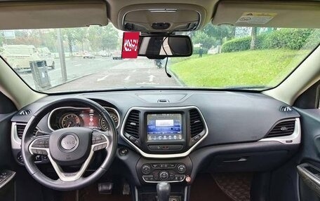 Jeep Cherokee, 2021 год, 1 855 000 рублей, 7 фотография