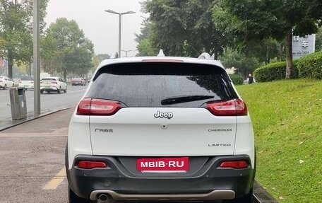 Jeep Cherokee, 2021 год, 1 855 000 рублей, 3 фотография