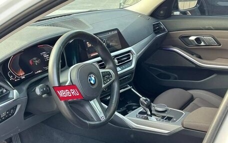 BMW 3 серия, 2021 год, 2 990 000 рублей, 9 фотография