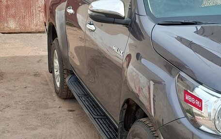 Toyota Hilux VIII, 2020 год, 4 300 000 рублей, 4 фотография