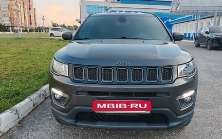 Jeep Compass II, 2021 год, 1 400 000 рублей, 3 фотография