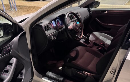 Volkswagen Jetta VI, 2014 год, 1 050 000 рублей, 11 фотография