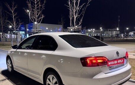 Volkswagen Jetta VI, 2014 год, 1 050 000 рублей, 3 фотография