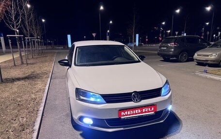 Volkswagen Jetta VI, 2014 год, 1 050 000 рублей, 10 фотография