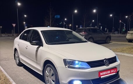 Volkswagen Jetta VI, 2014 год, 1 050 000 рублей, 5 фотография