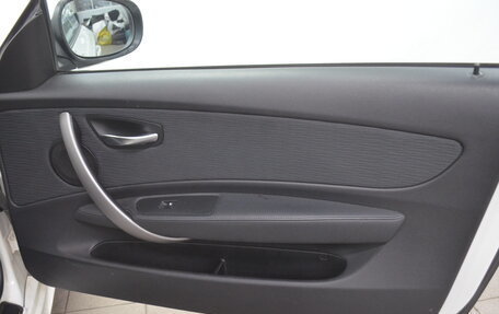 BMW 1 серия, 2010 год, 710 000 рублей, 12 фотография