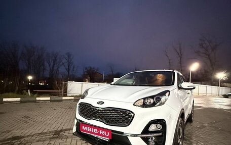 KIA Sportage IV рестайлинг, 2019 год, 2 350 000 рублей, 1 фотография